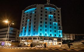 ابات بارك للشقق المخدومة Abat Park